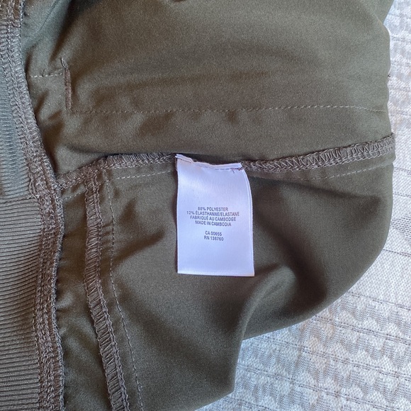 Chic sport long pants NWOT - Picture 7 of 8